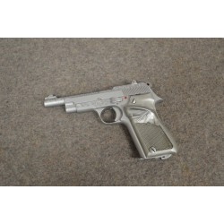 Pistolet Unique cal 22LR